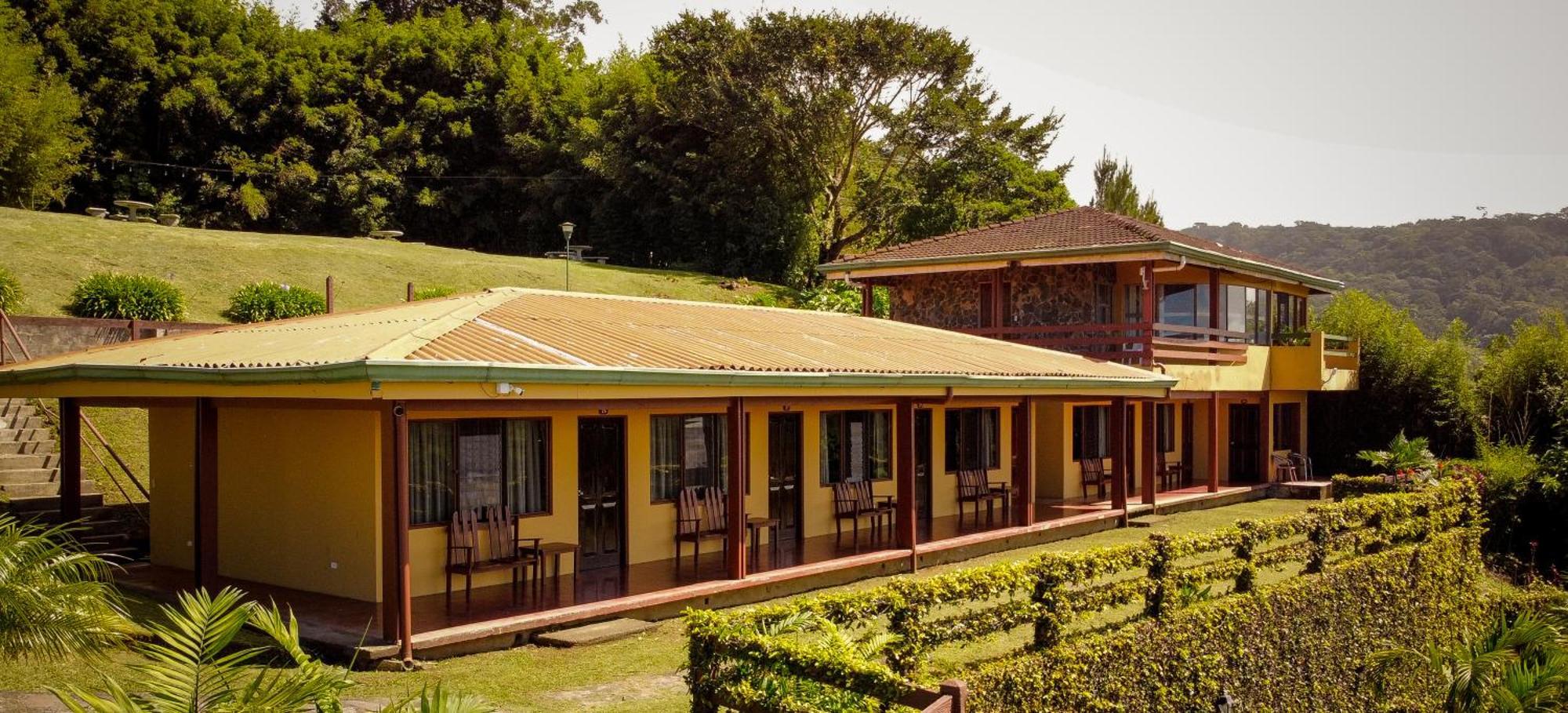 Hotel Montana Monteverde Bagian luar foto